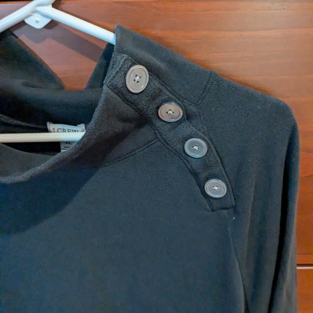 JCrew Long-sleeve Black high neck sweatshirt with button detail at neck size XL - Picture 3 of 4